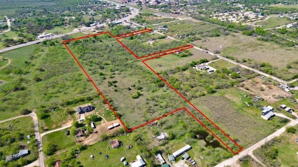 5.79 acres in Eastland County