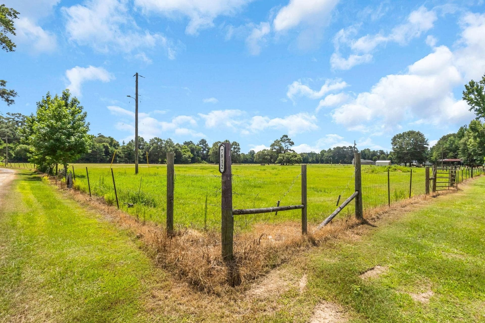 10.42 acres in Texas County