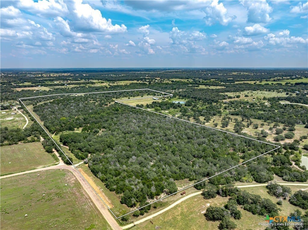 76.48 acres in Fayette County