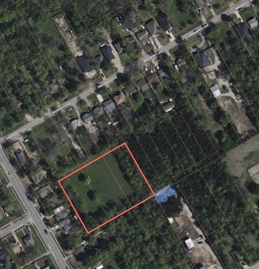 1.6 acres in Dallas County