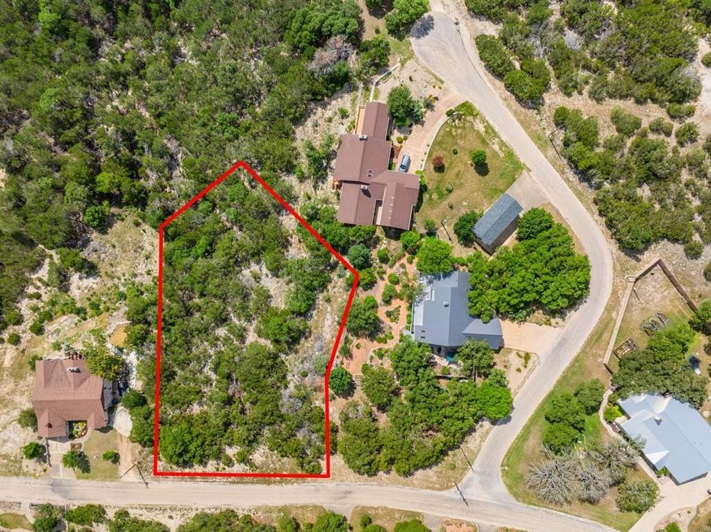 1.21 acres in Kerr County