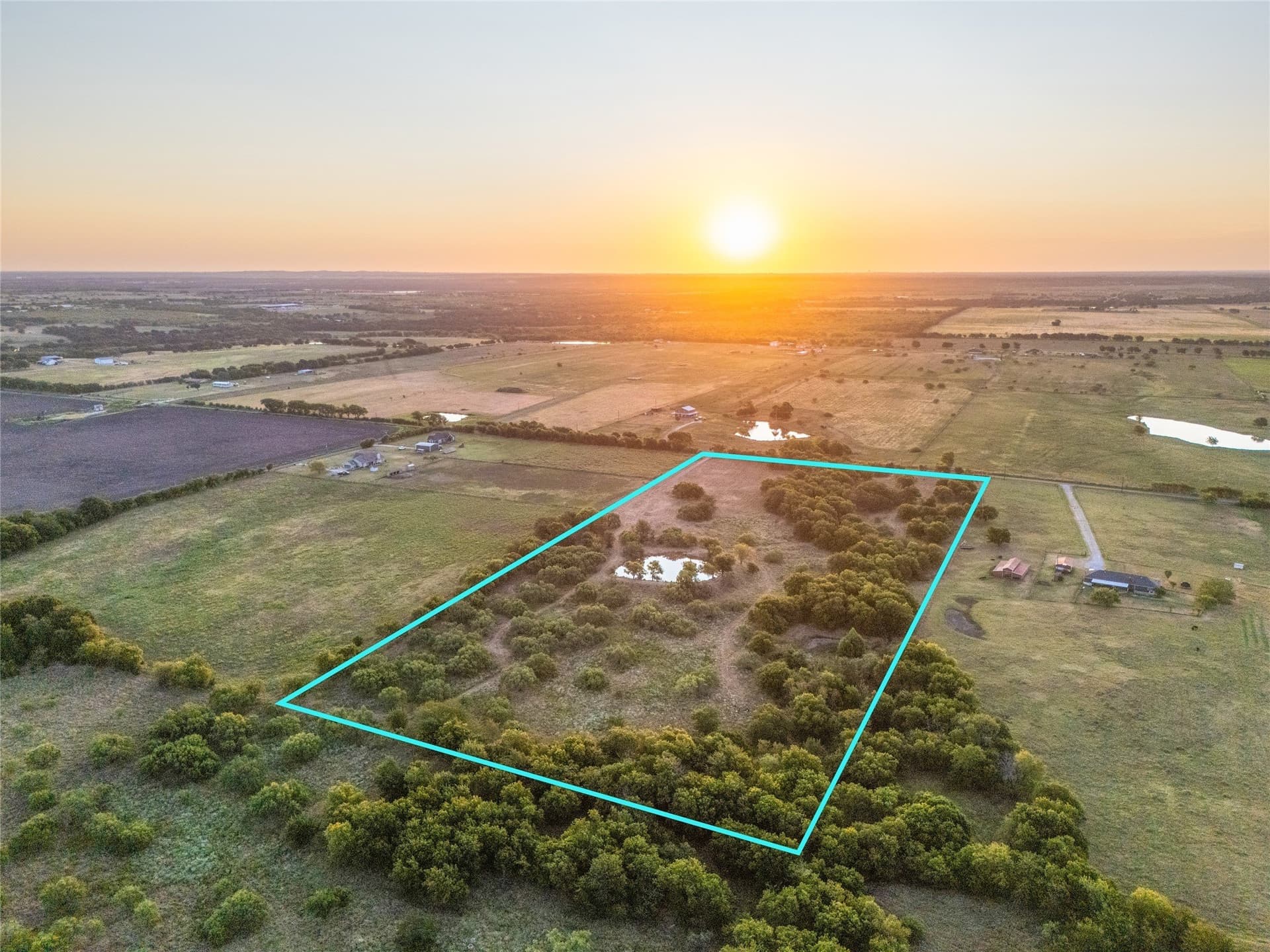 16.65 acres in Grayson County