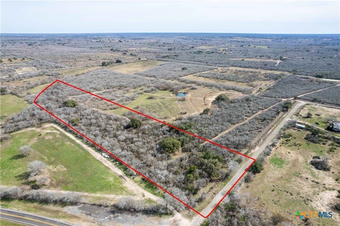 12.19 acres in Bee County