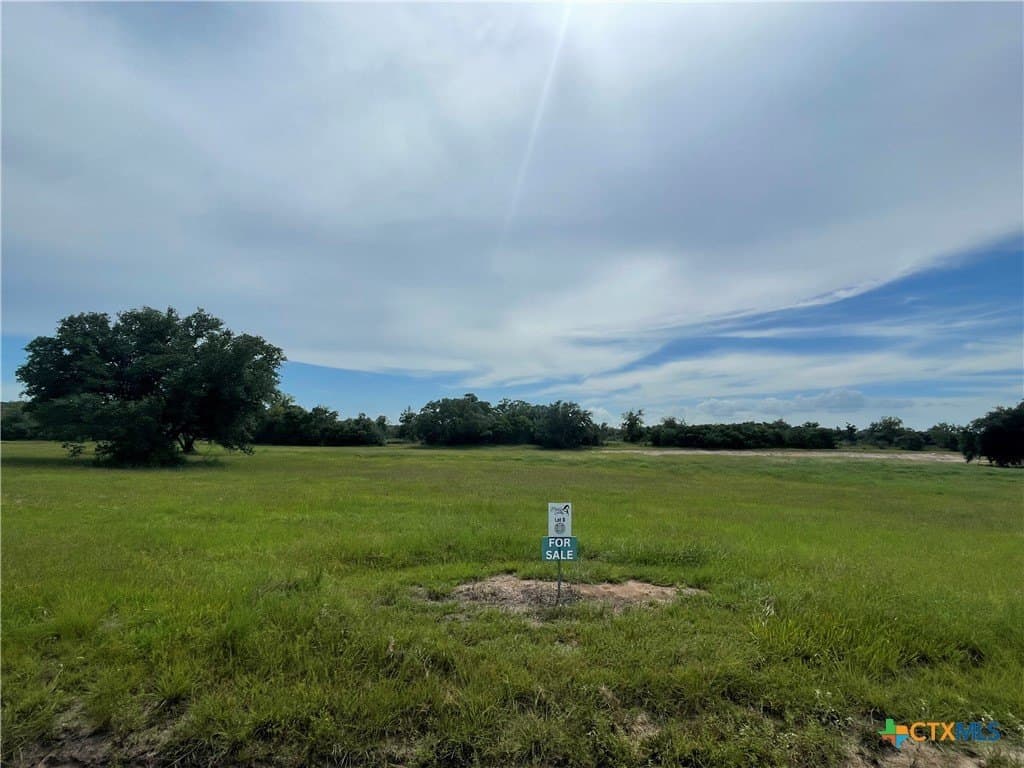 1.37 acres in Victoria County