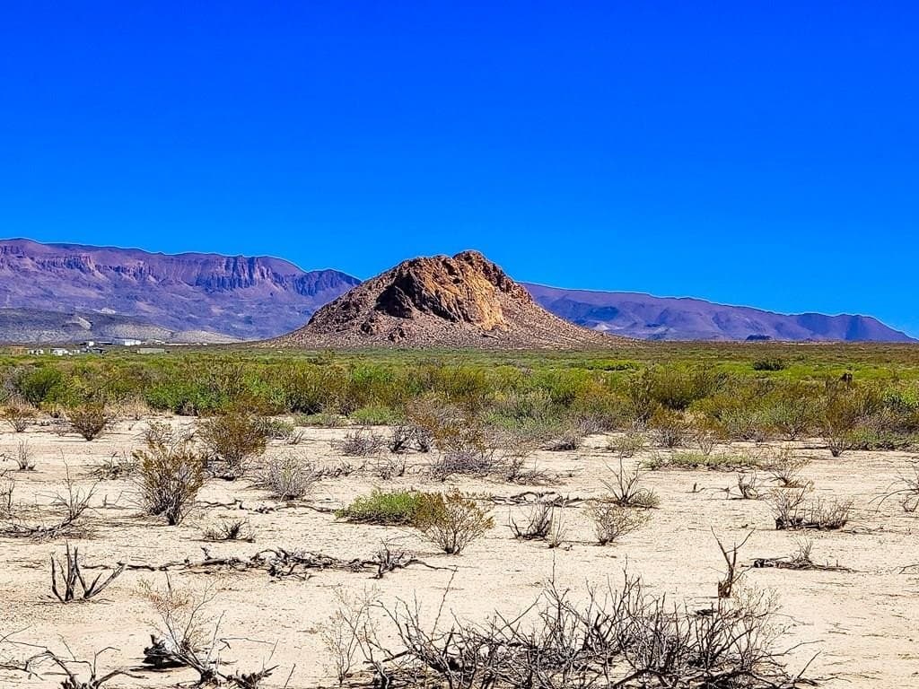 10 acres in Brewster County