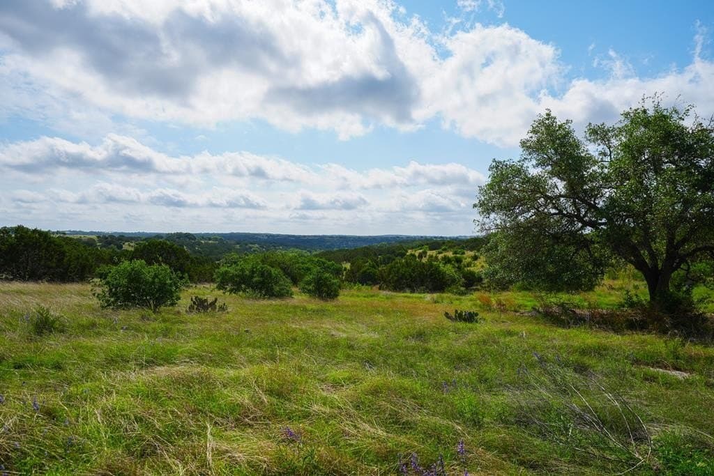 7.56 acres in Gillespie County