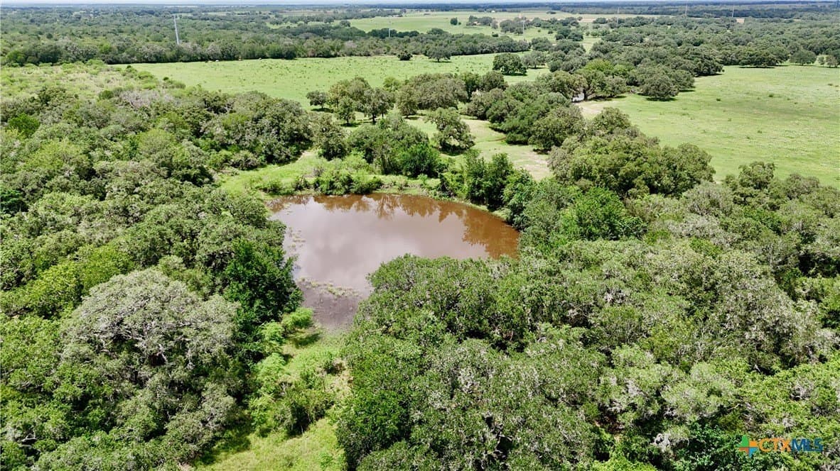45.26 acres in Lavaca County