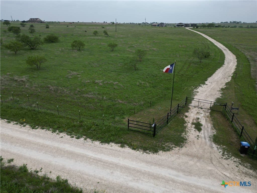 20.02 acres in Lampasas County