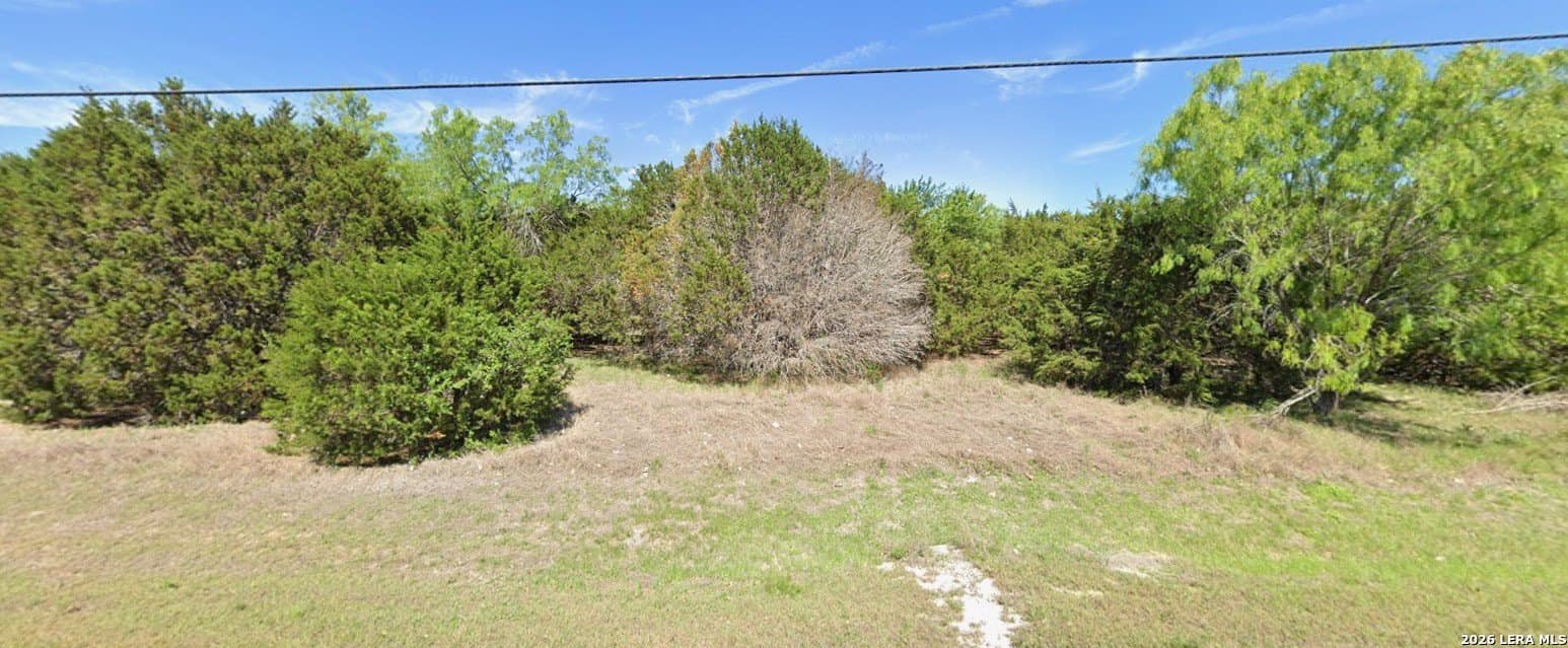 0.6 acres in Comal County