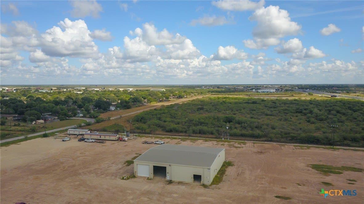 13.97 acres in Victoria County