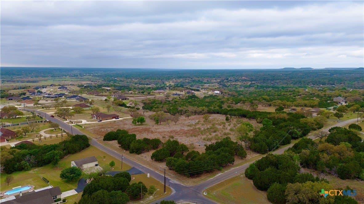 8.79 acres in Bell County