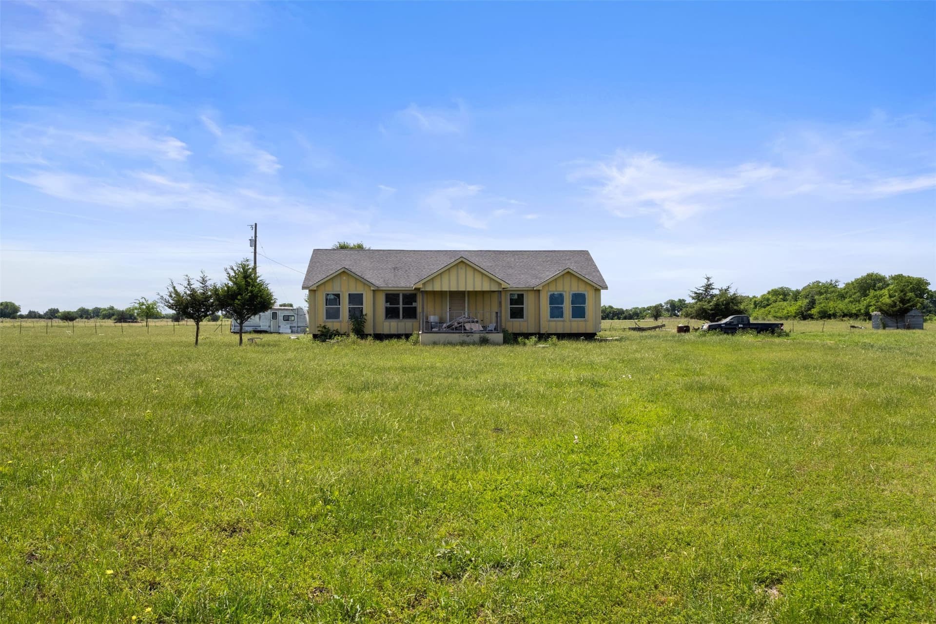 10 acres in Delta County