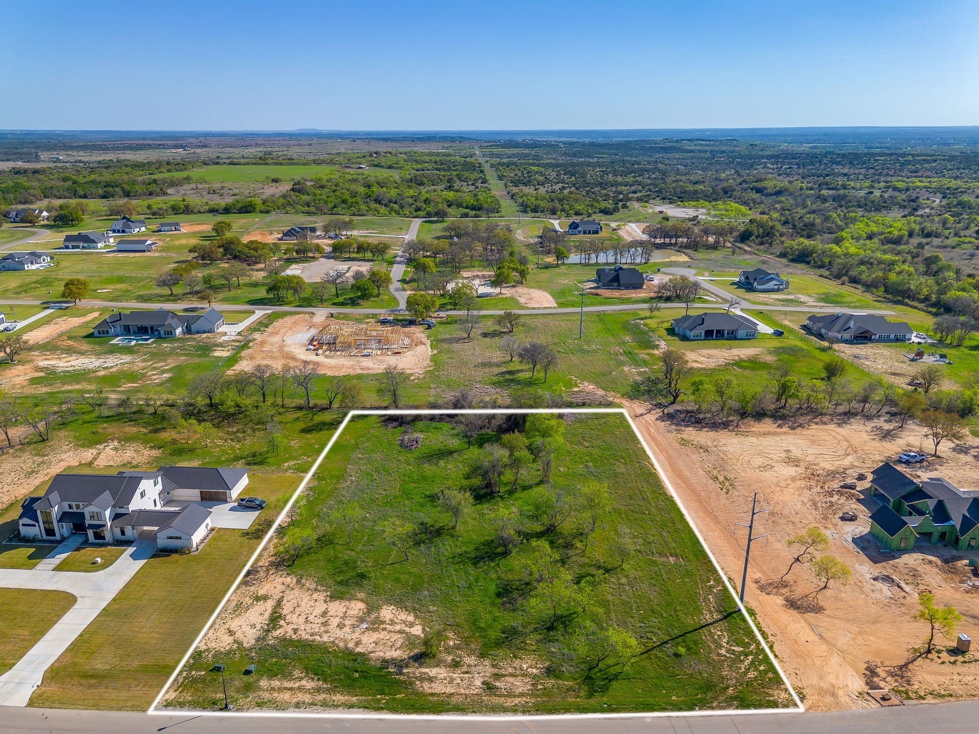 2.05 acres in Parker County