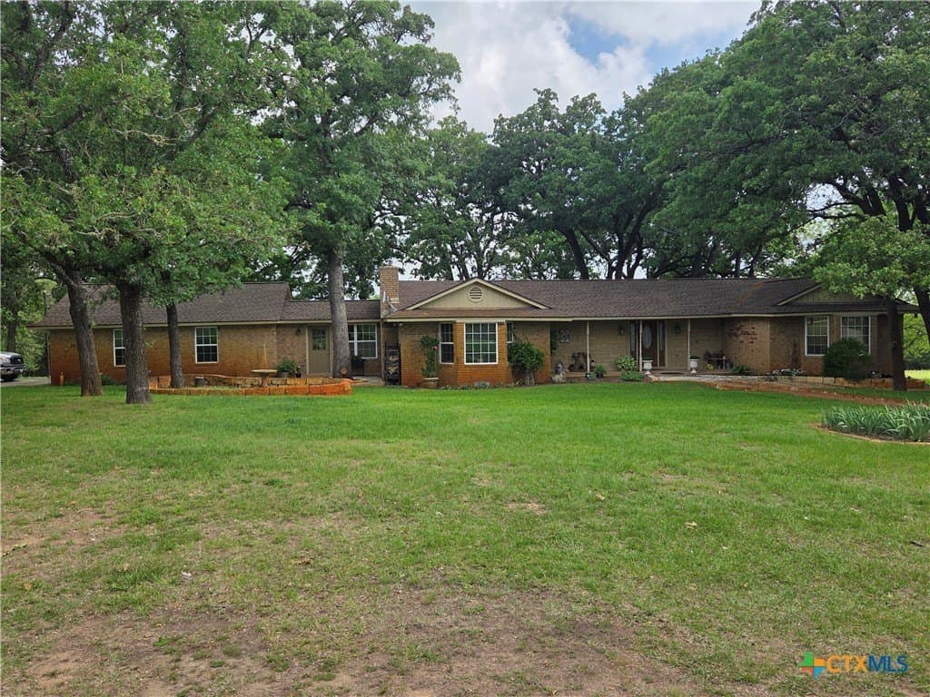 25 acres in Milam County