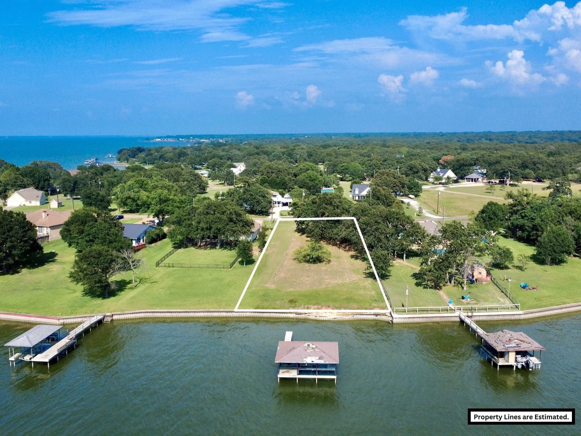 0.5 acres in Navarro County