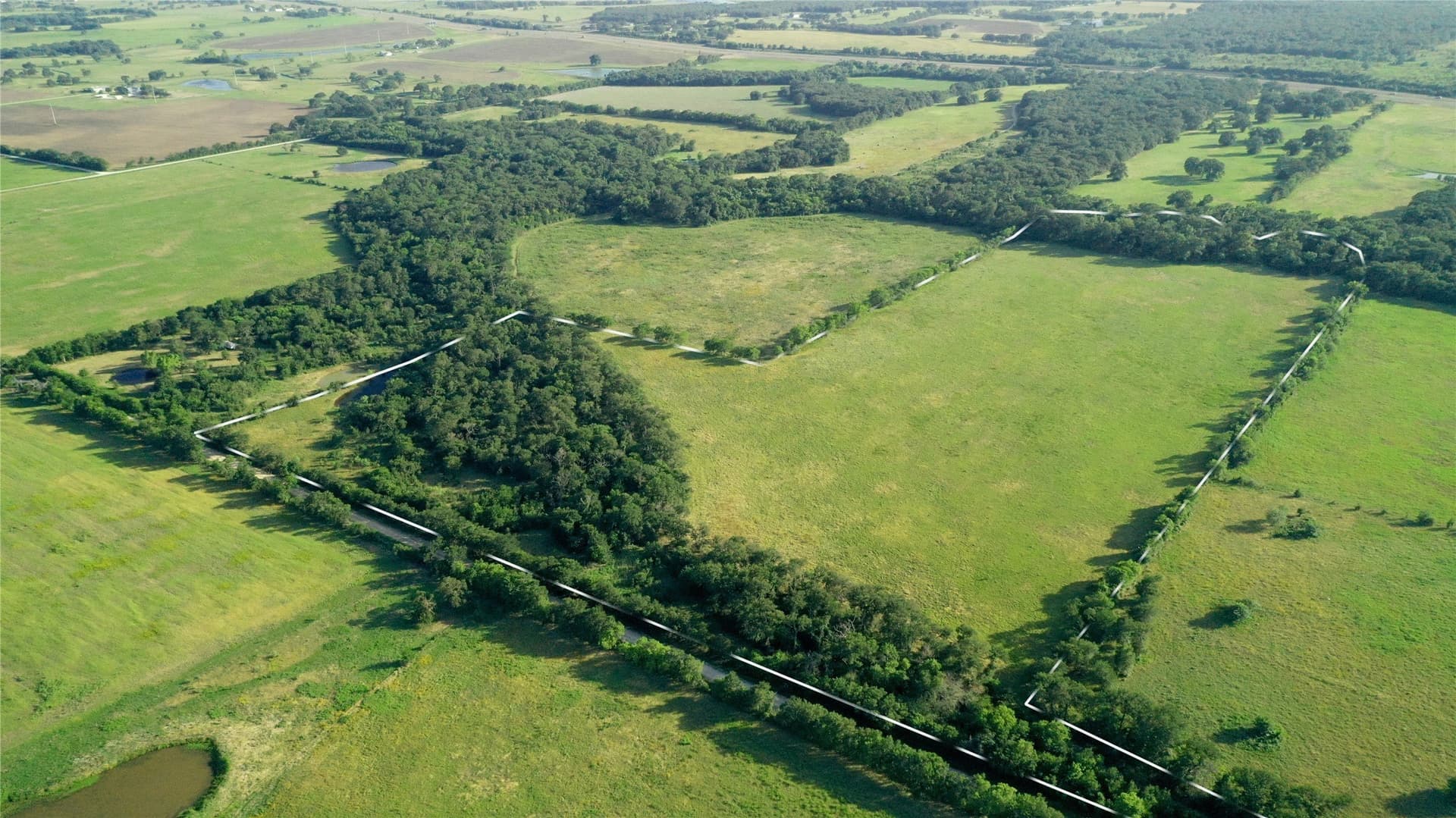 33.85 acres in Falls County