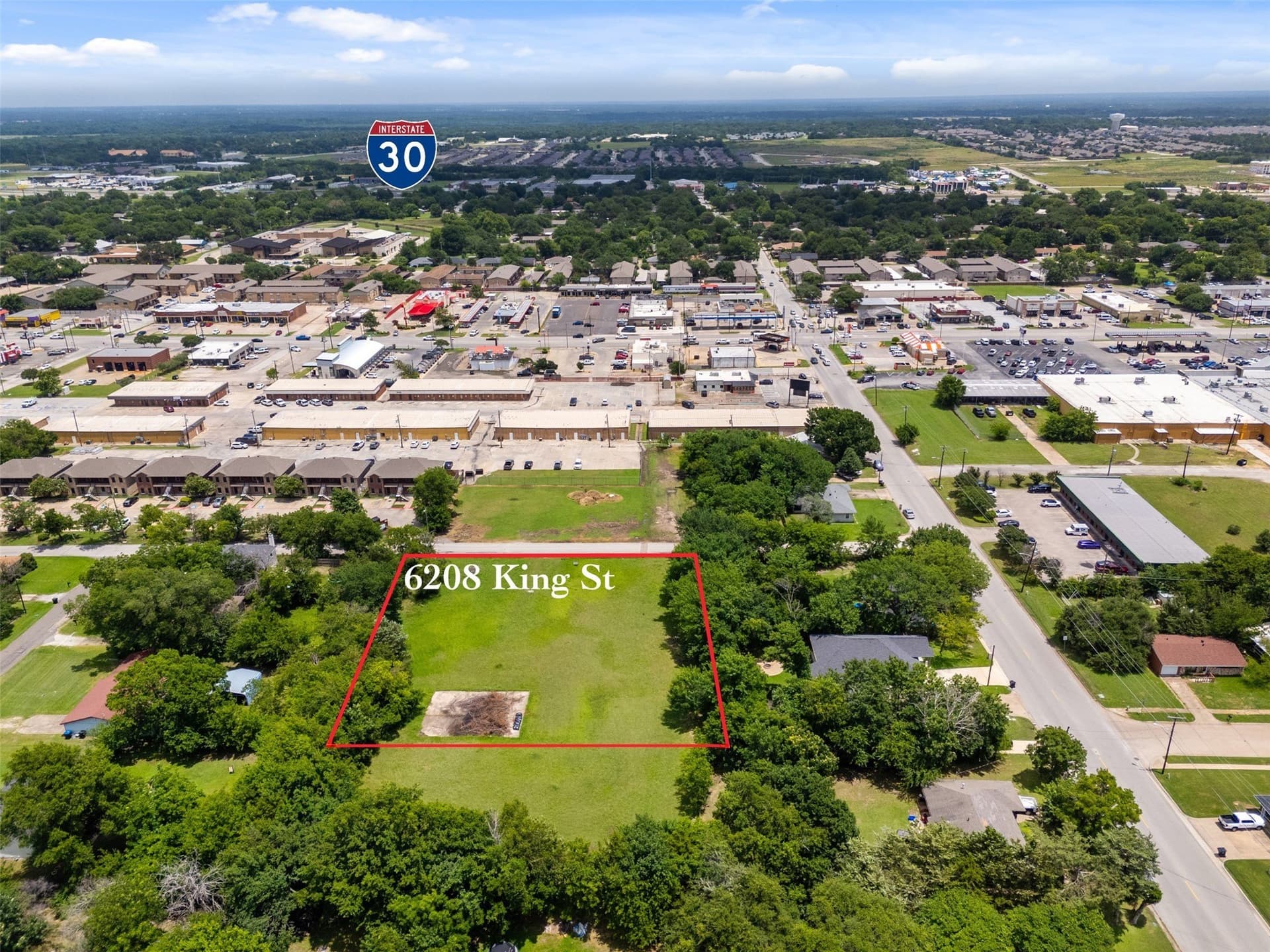 0.71 acres in Hunt County