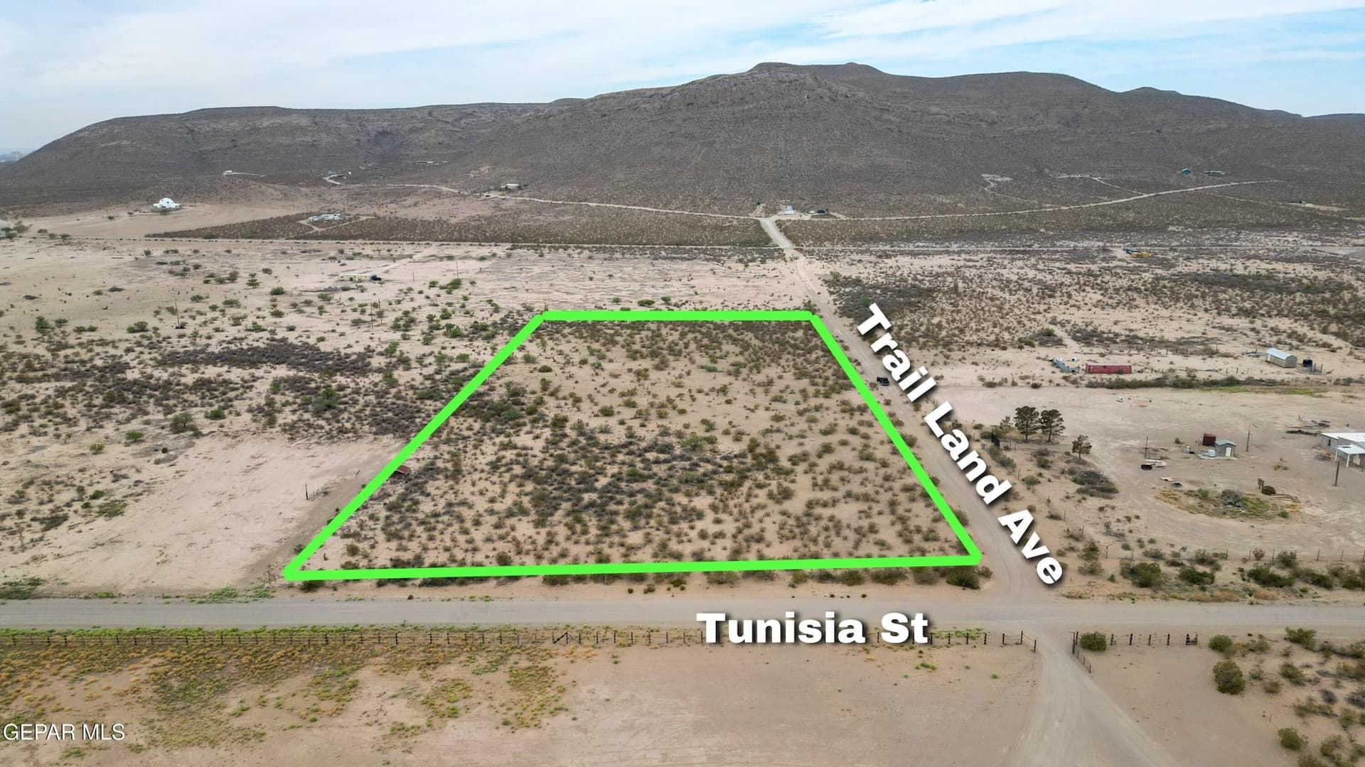 5.5 acres in El Paso County