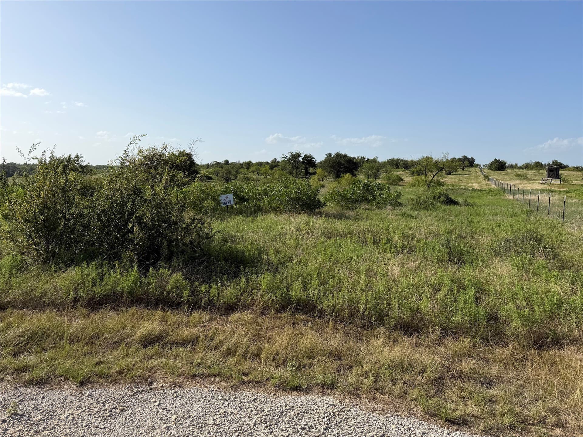 10.01 acres in Comanche County