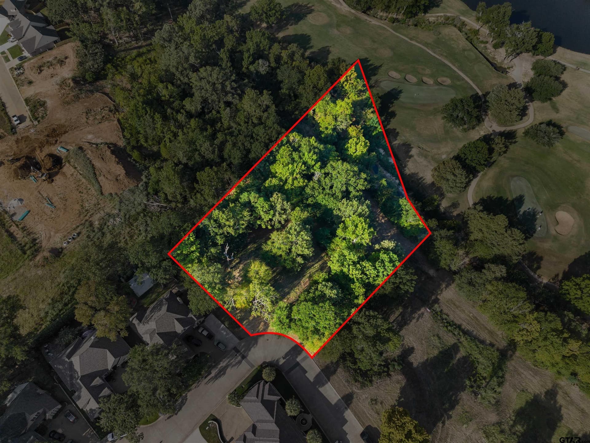 1.3 acres in Smith County