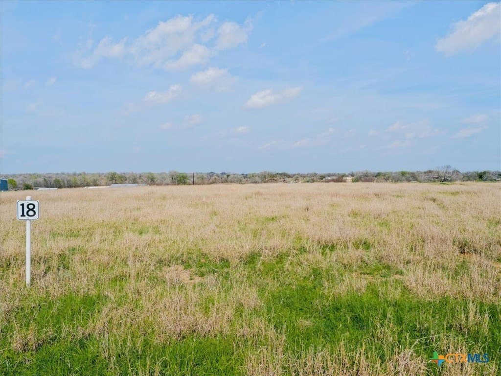 3 acres in Gonzales County