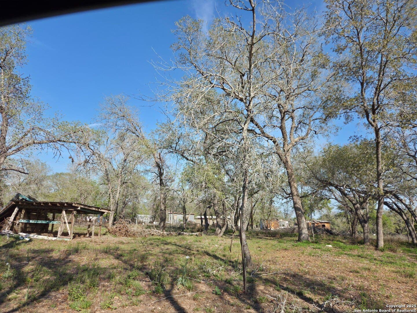 2.74 acres in Medina County