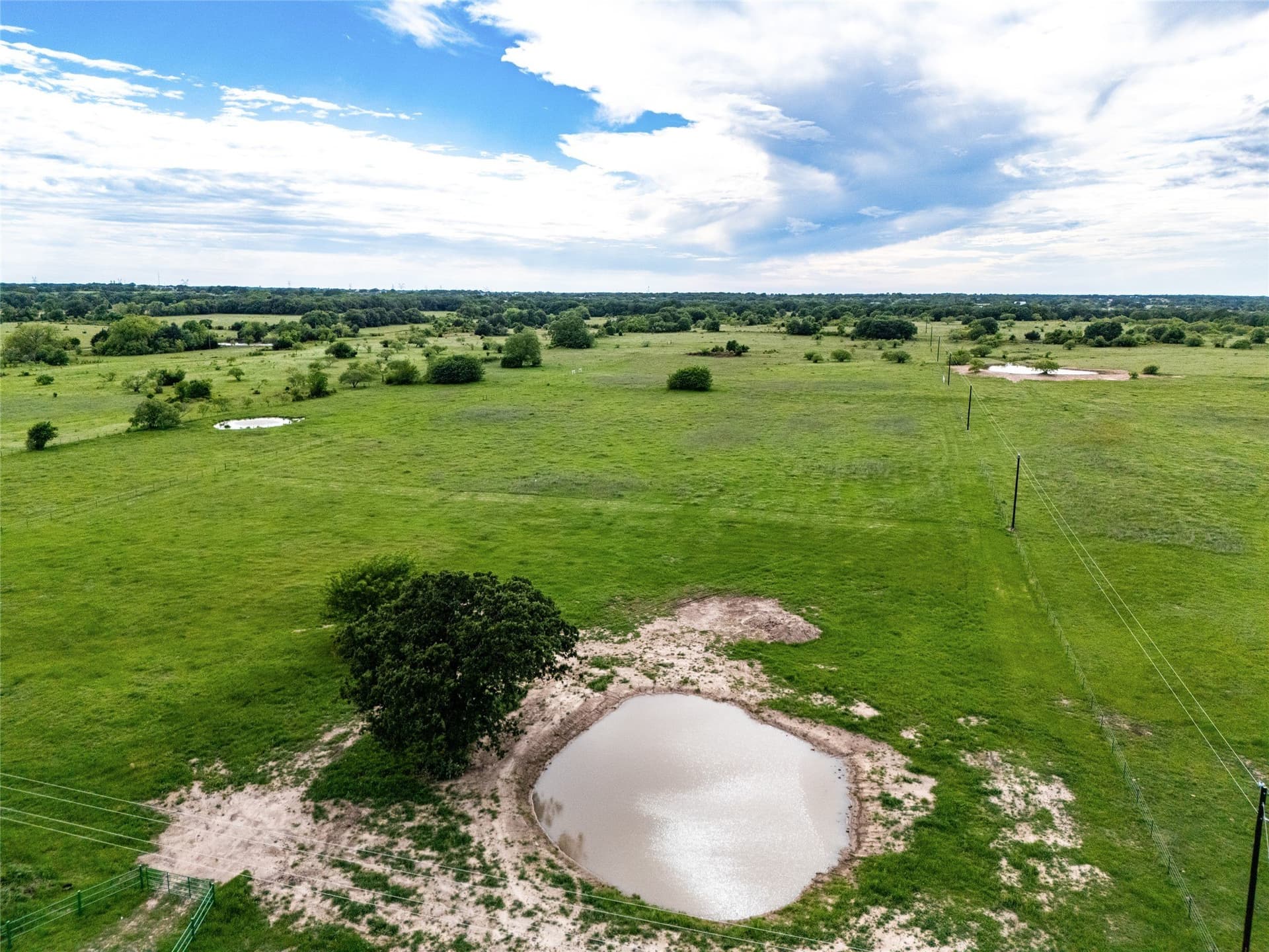 16.69 acres in Wise County