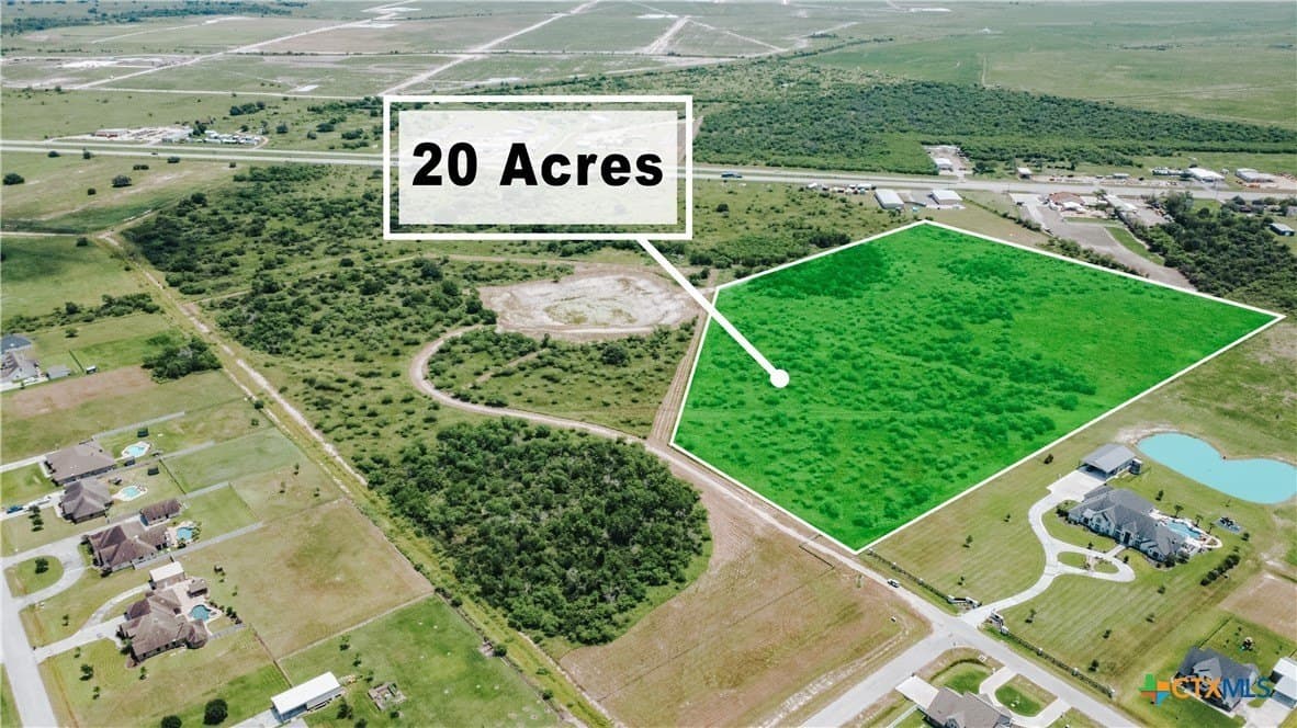 20 acres in Victoria County