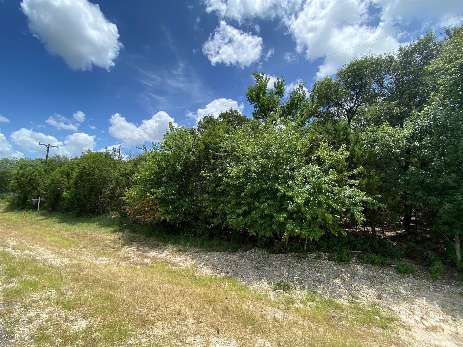 0.87 acres in Bosque County