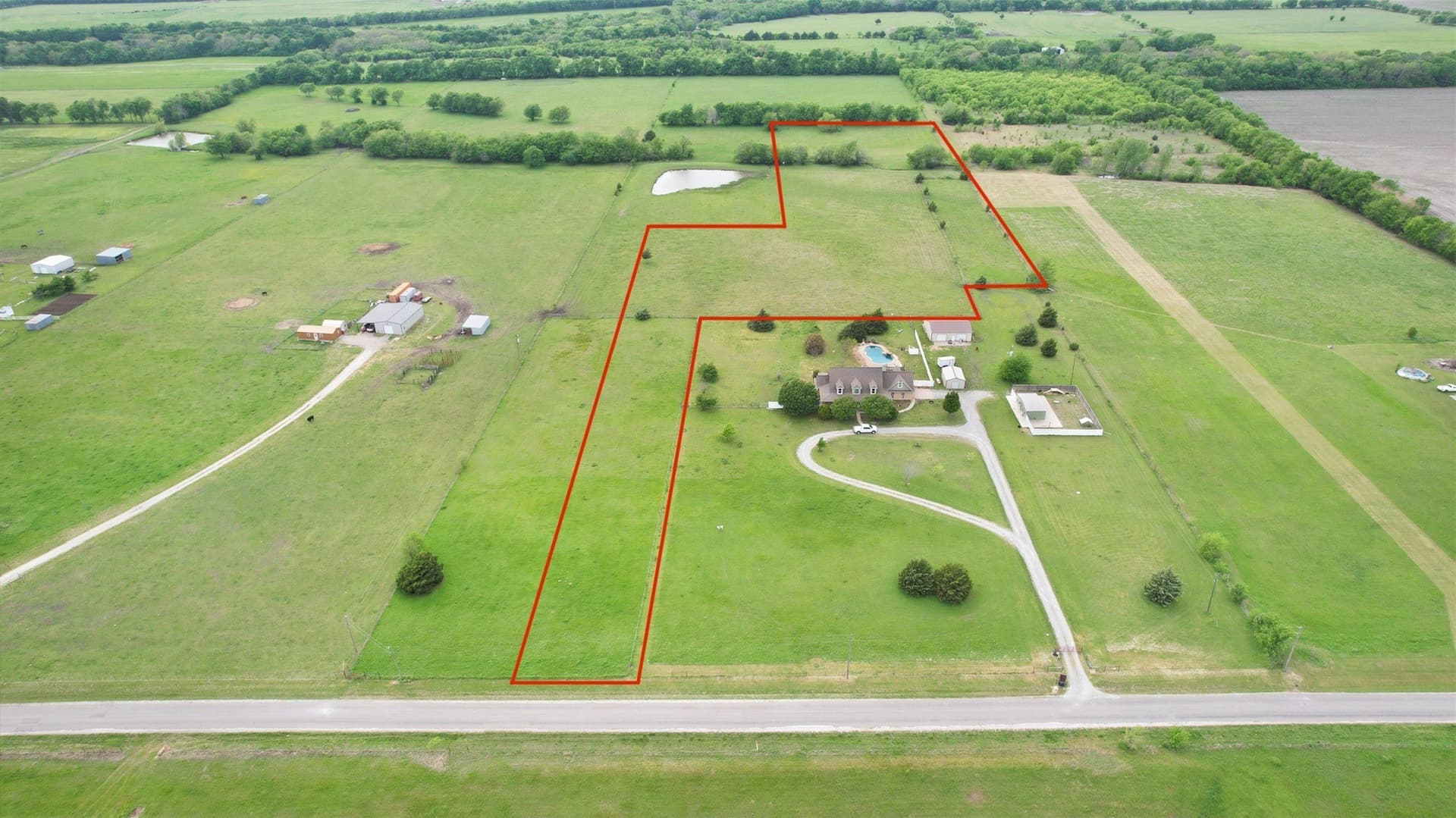 10 acres in Grayson County