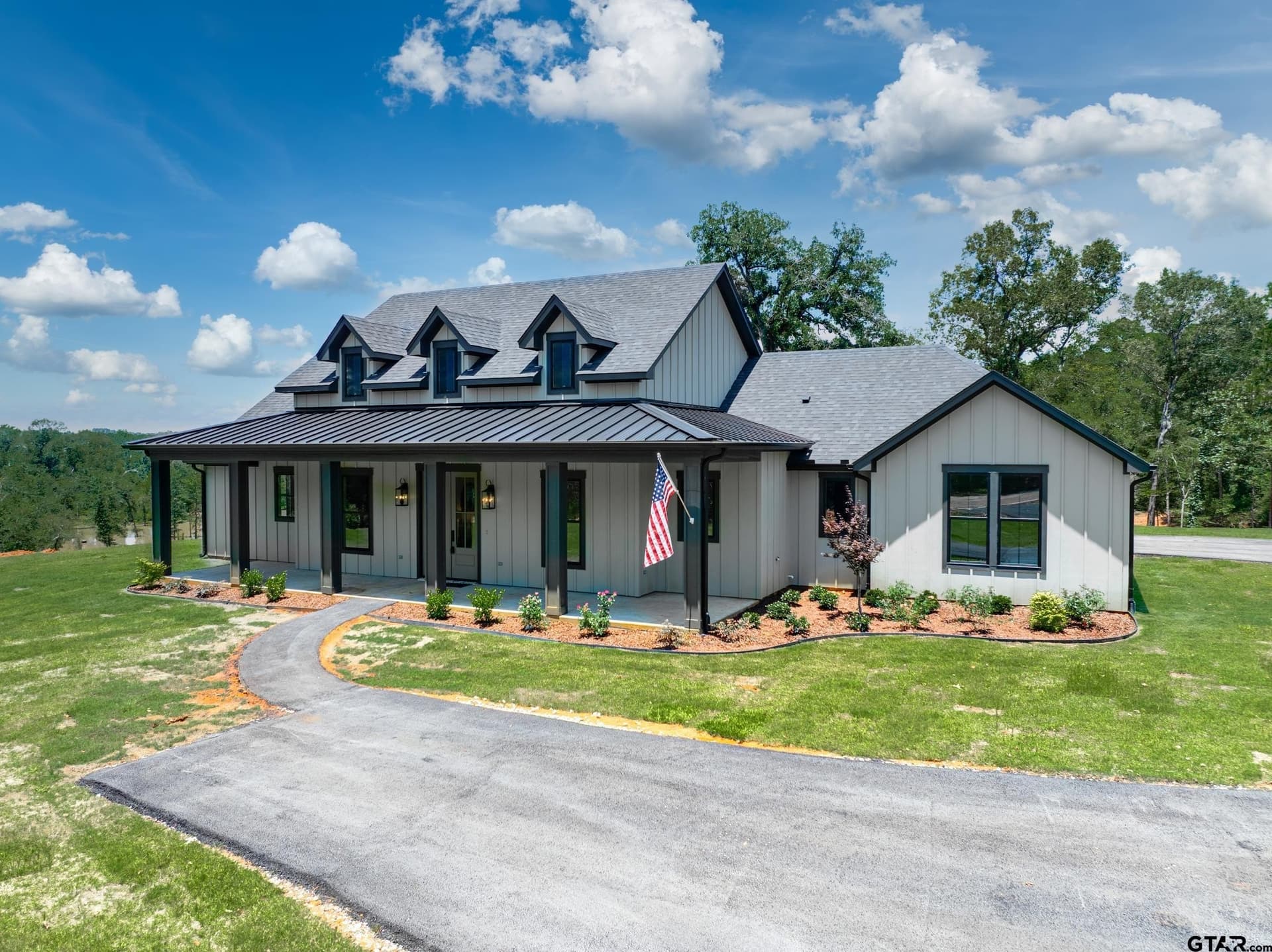15.32 acres in Smith County