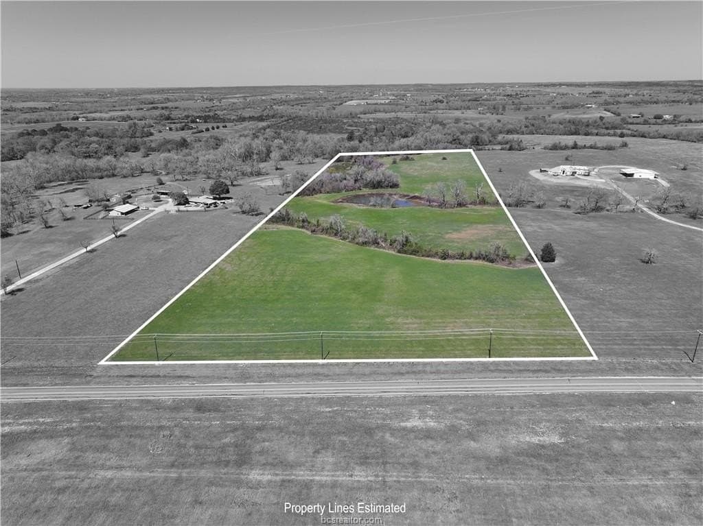 28.76 acres in Grimes County