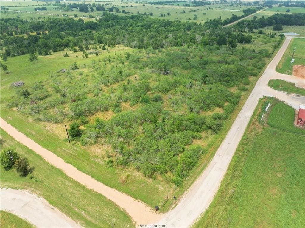 1.1 acres in Lee County