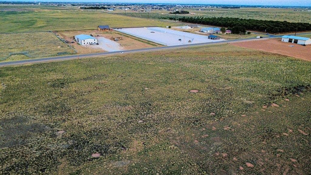 2.27 acres in Gaines County