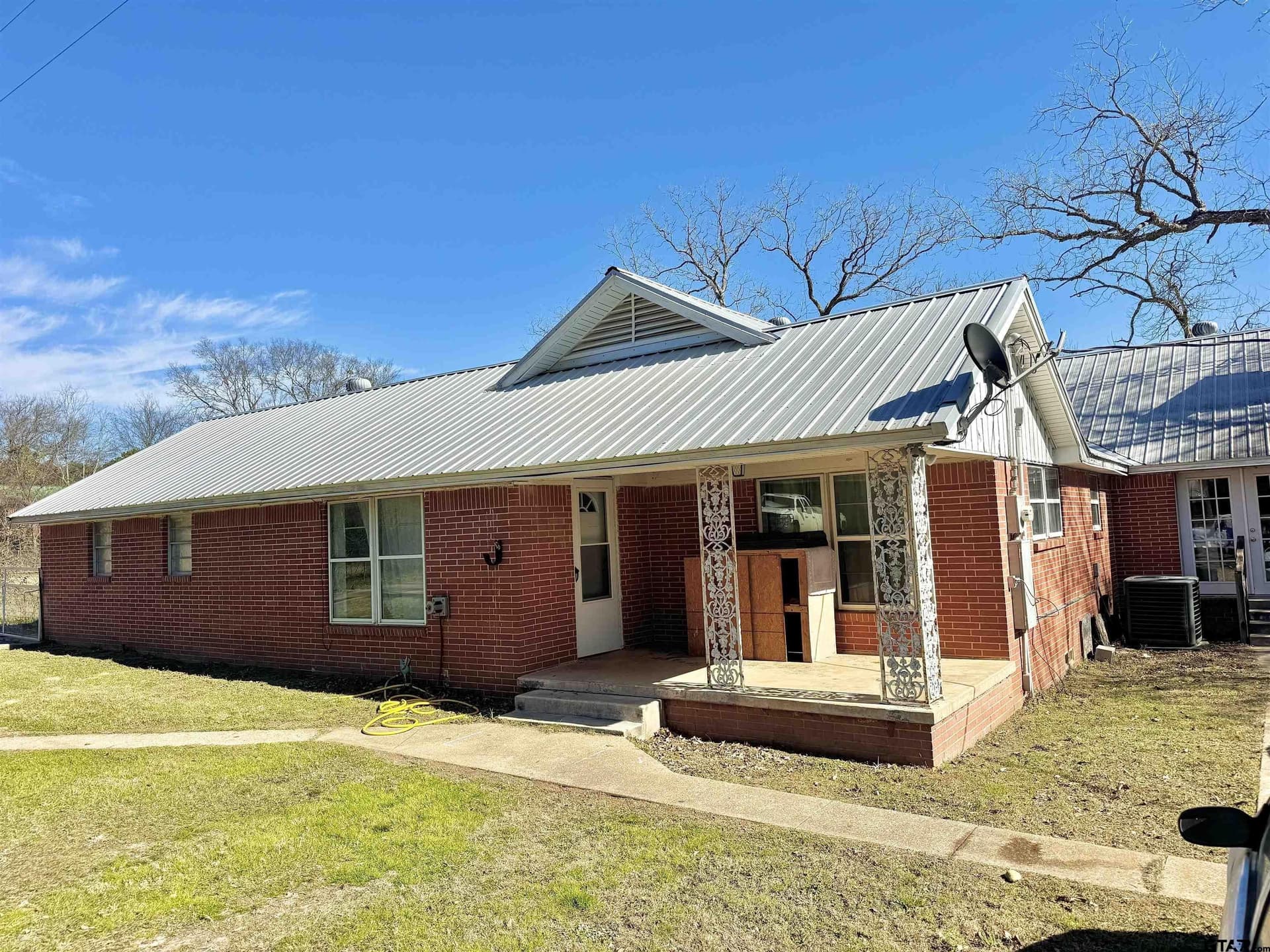 10 acres in Wood County