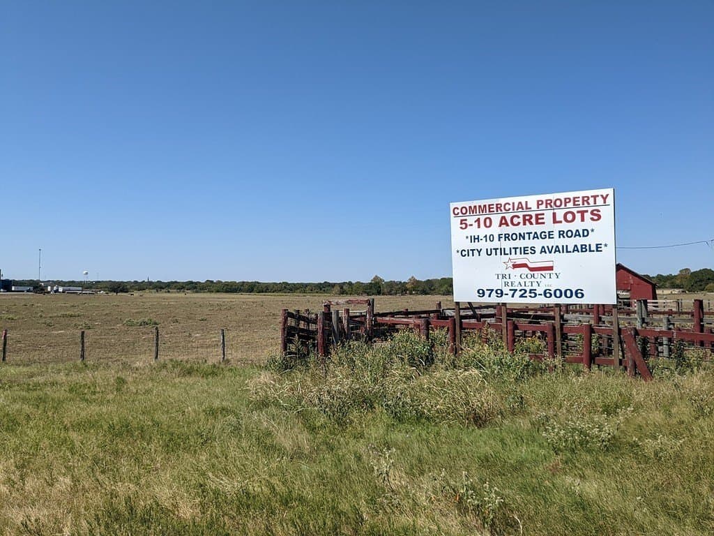 31 acres in Colorado County