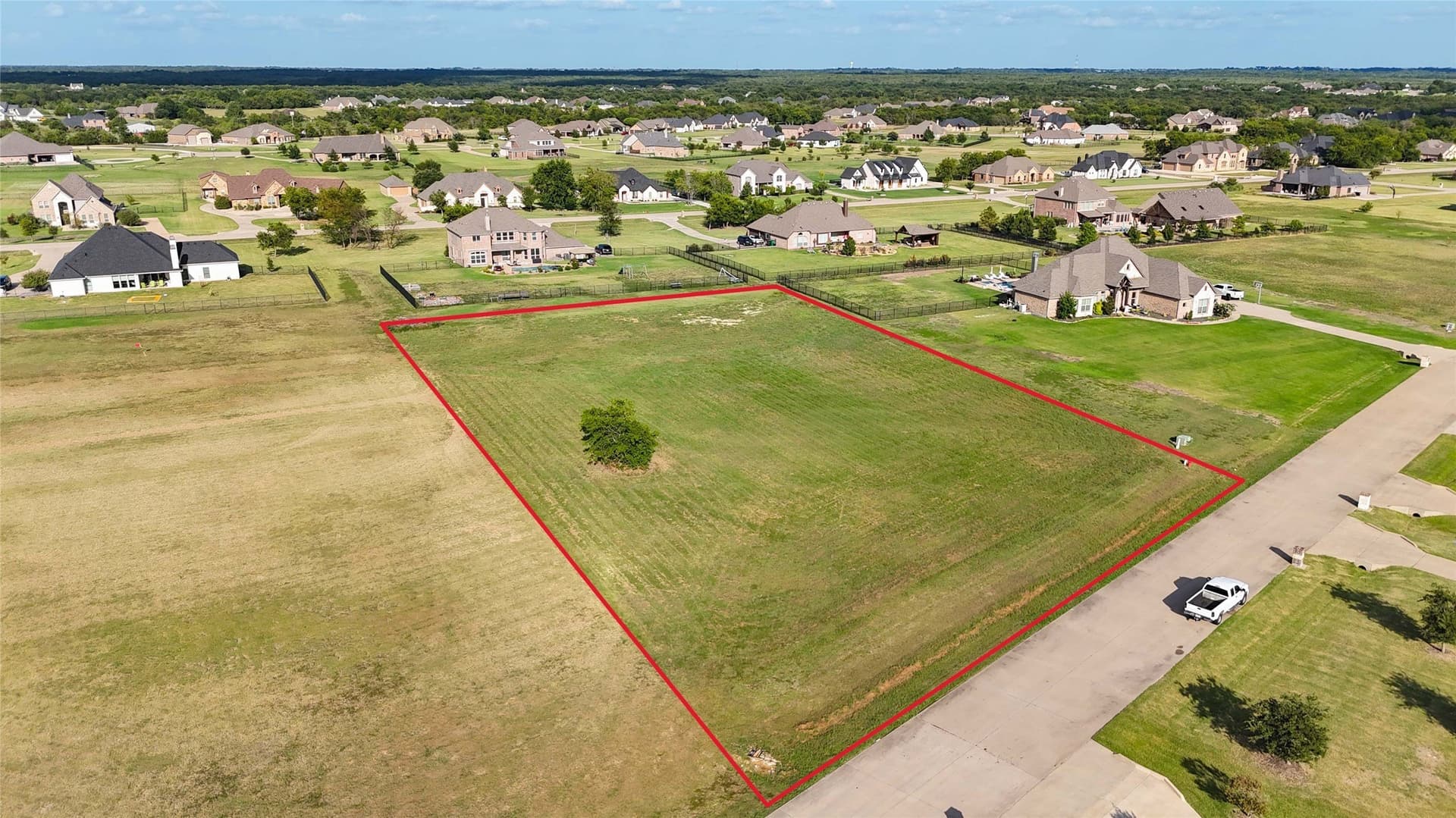 1.5 acres in Rockwall County