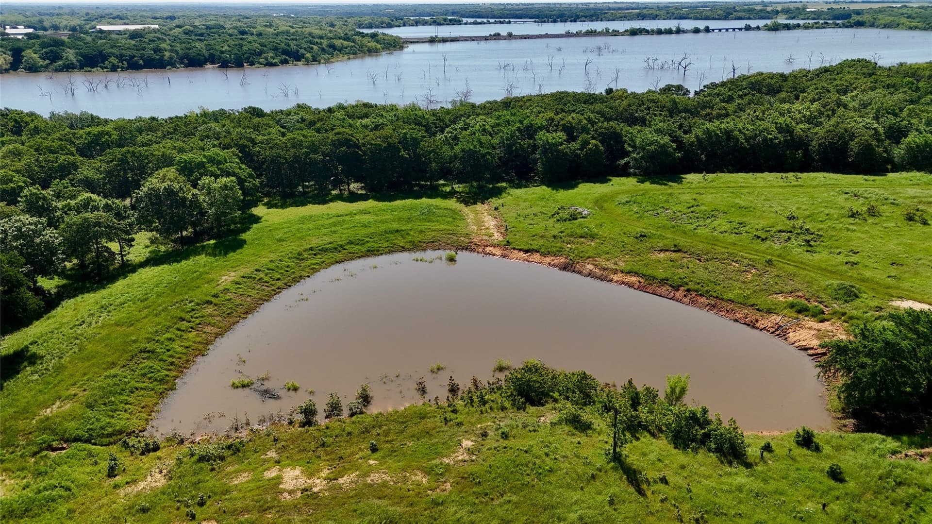12.85 acres in Grayson County