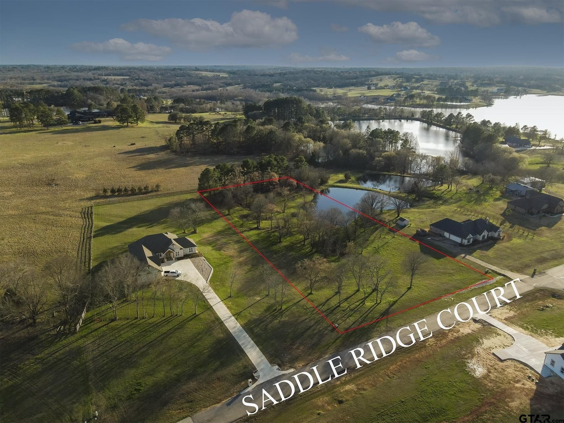 2.53 acres in Henderson County