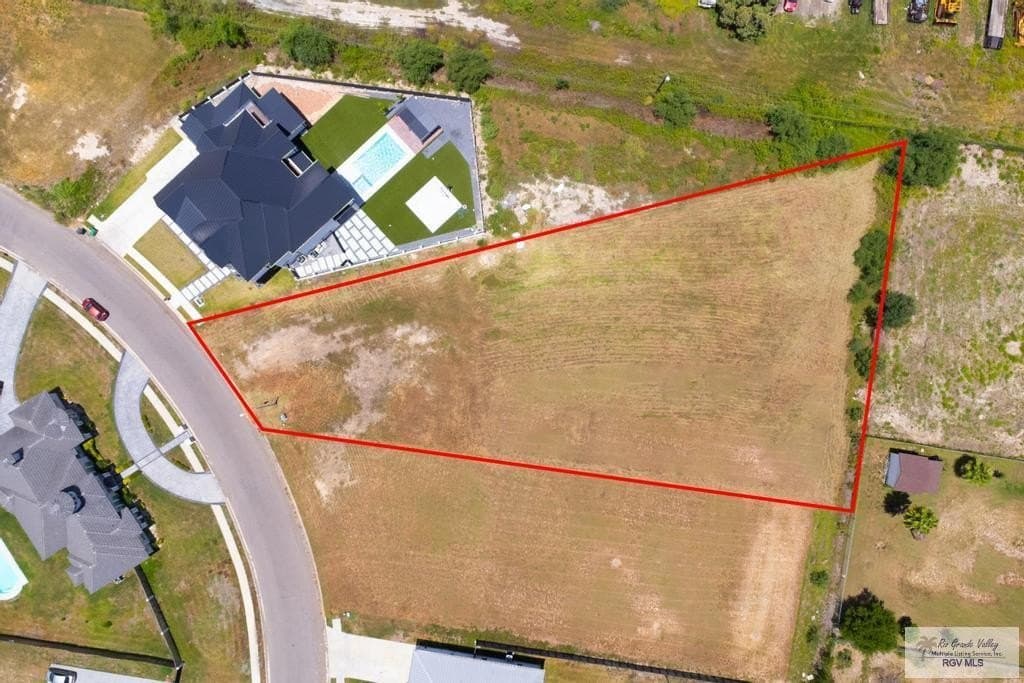 0.9 acres in HIDALGO County