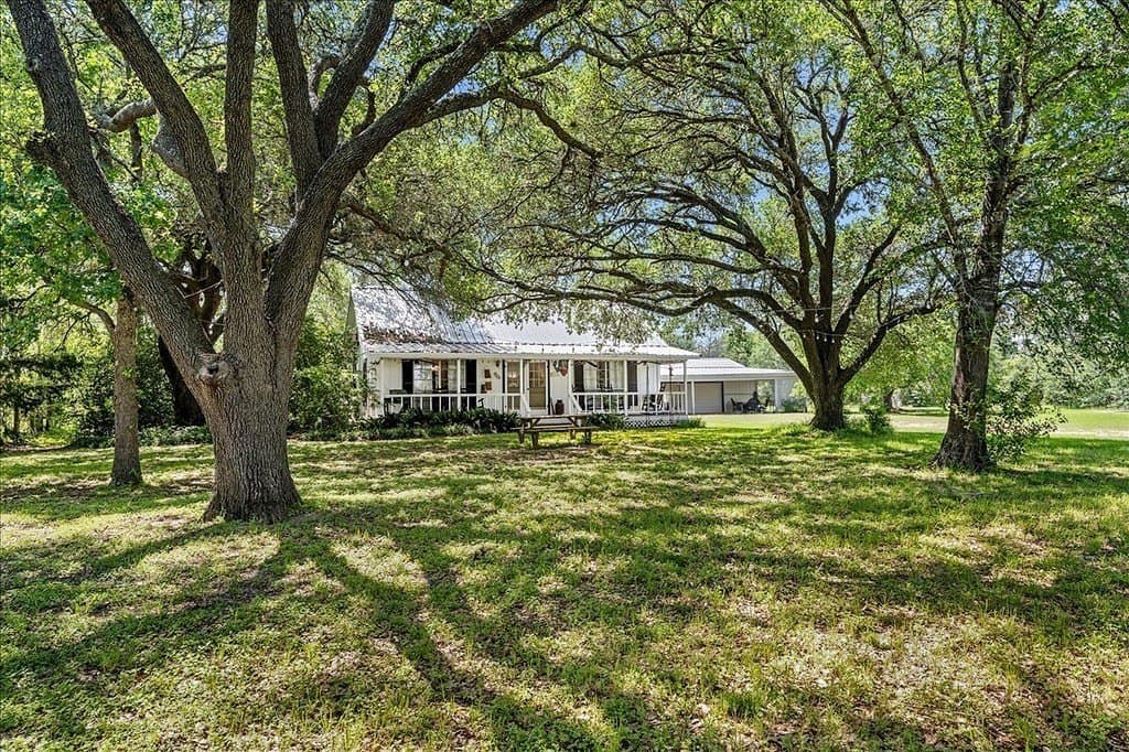 56.6 acres in Fayette County