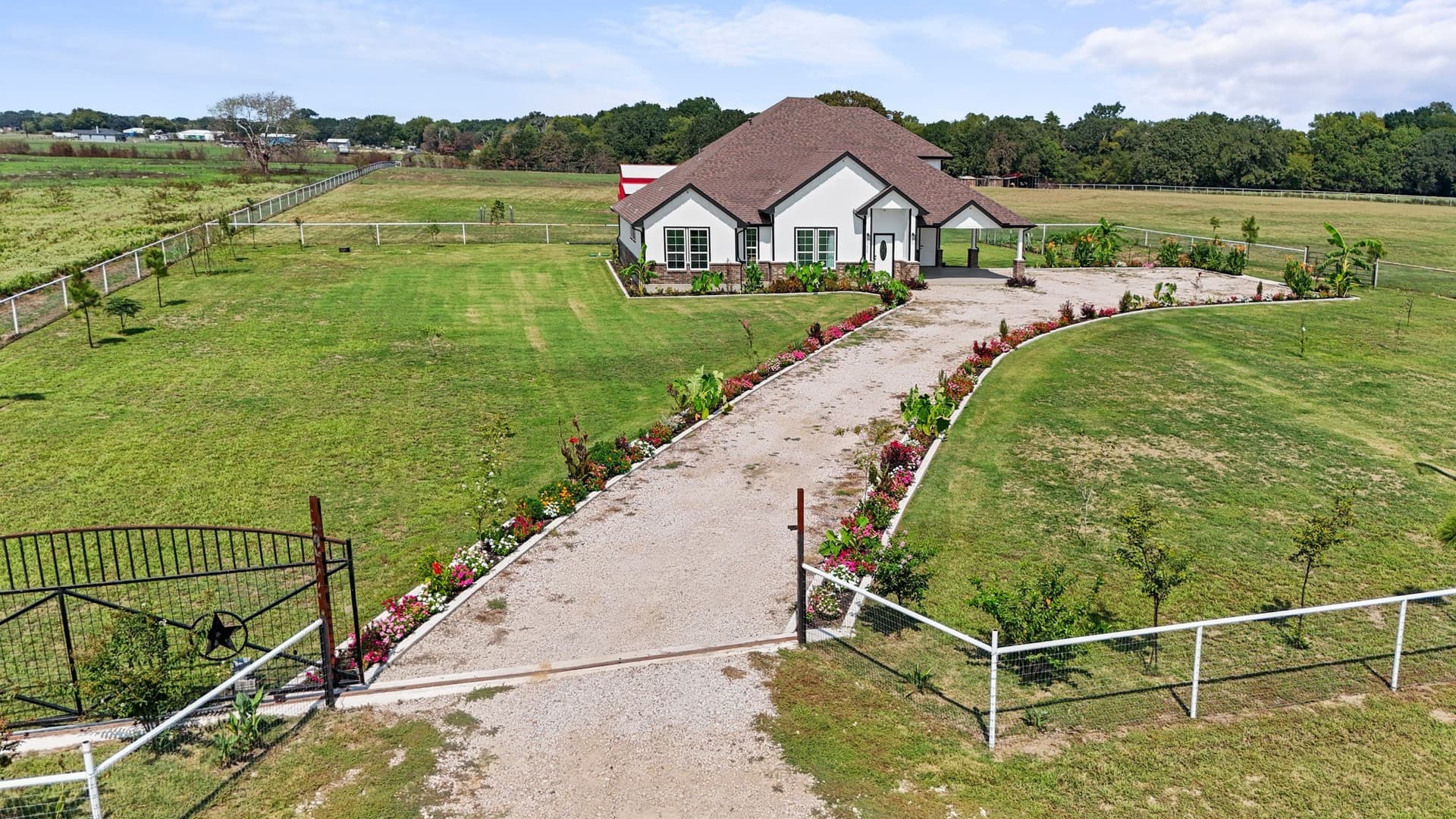 10.66 acres in Van Zandt County