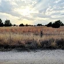 2.5 acres in Navarro County
