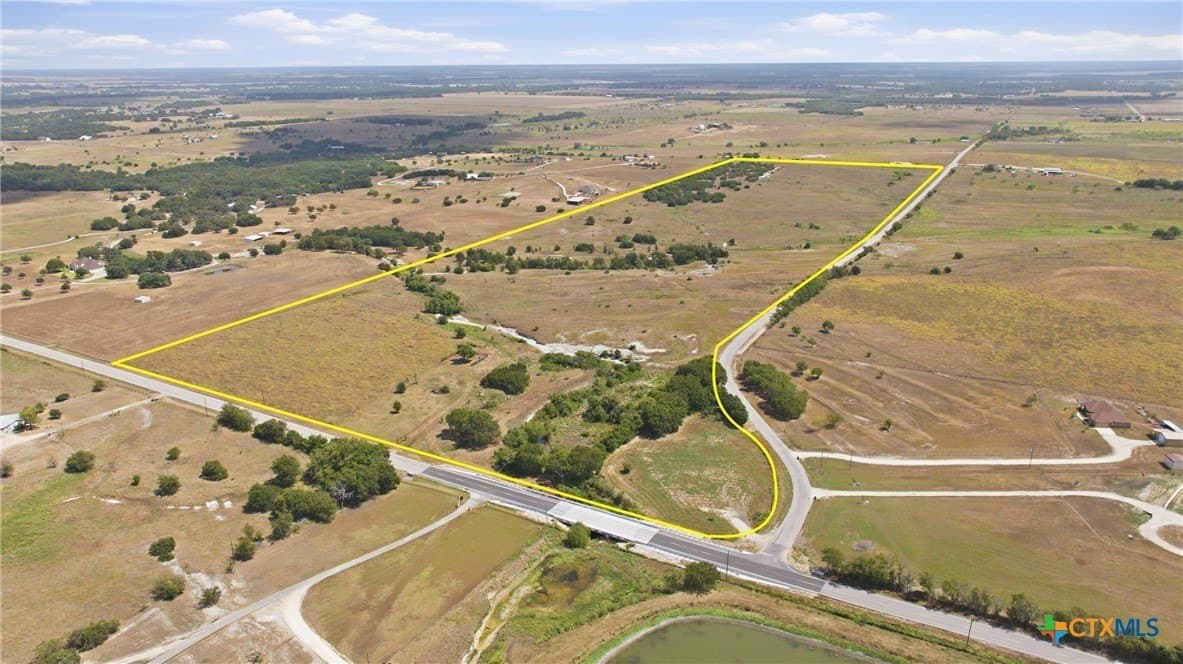 72.8 acres in Bell County