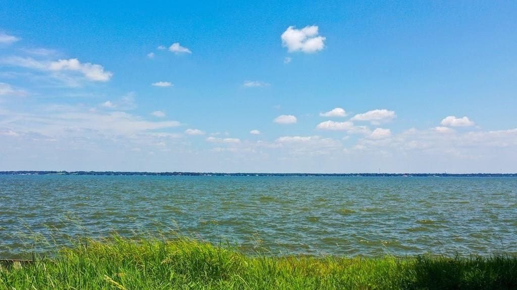 2.69 acres in Henderson County
