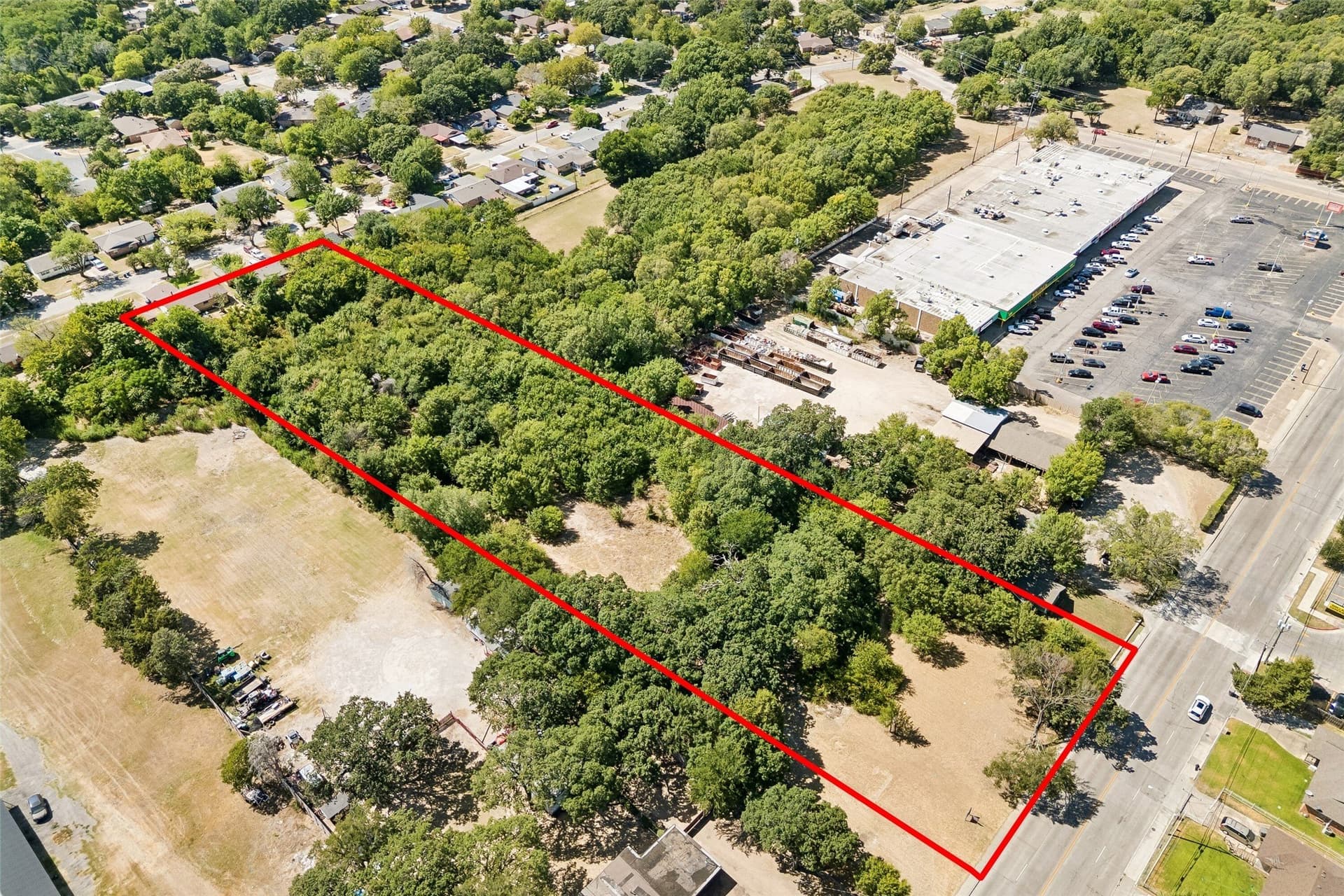 2.88 acres in Dallas County