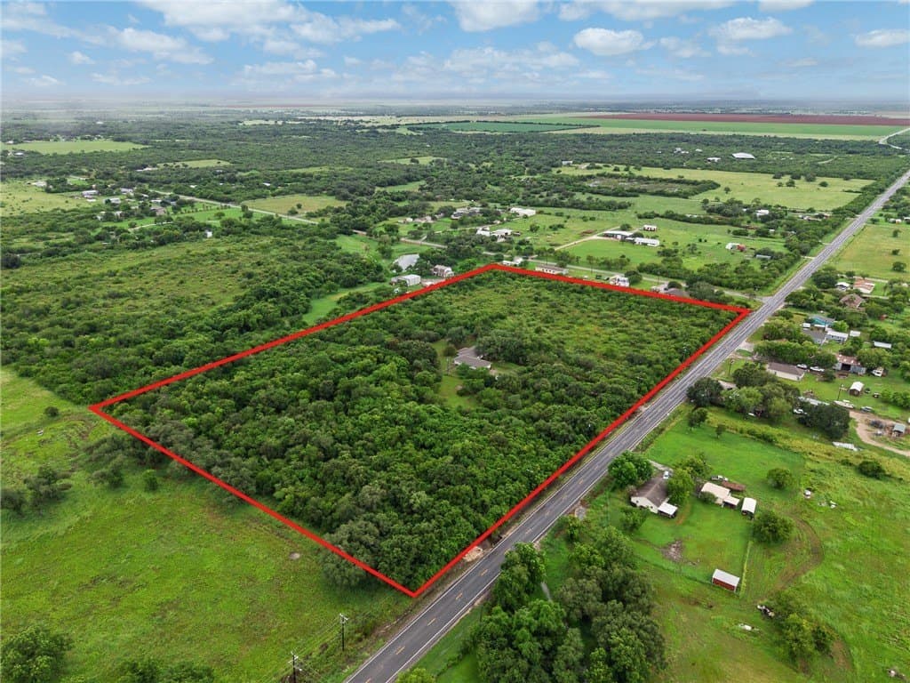 15.76 acres in Refugio County
