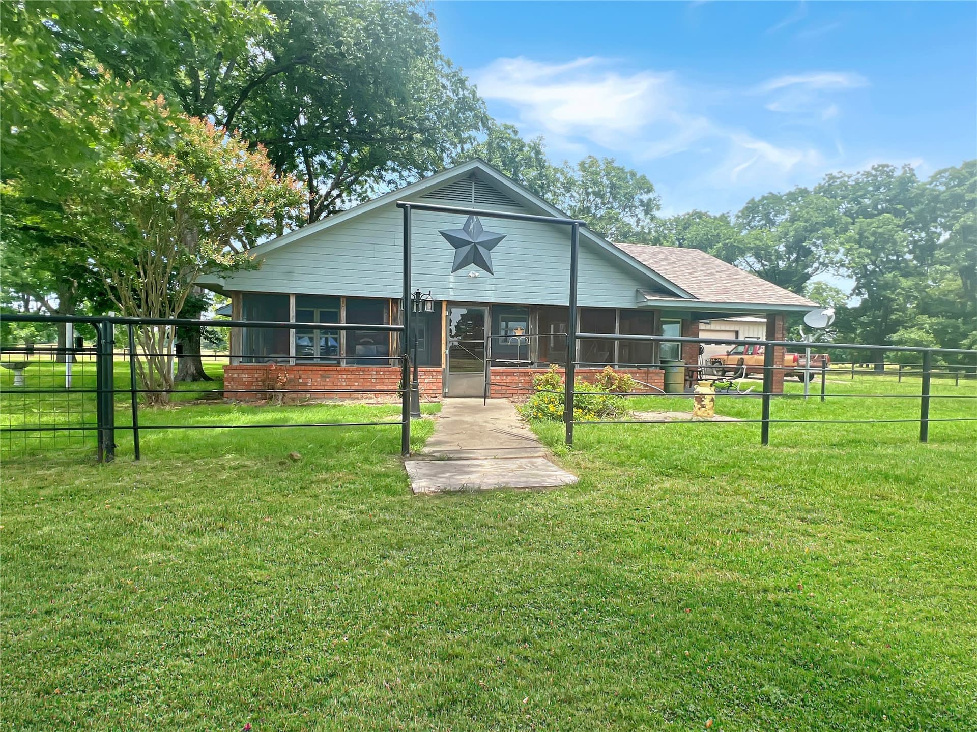 261.69 acres in Delta County