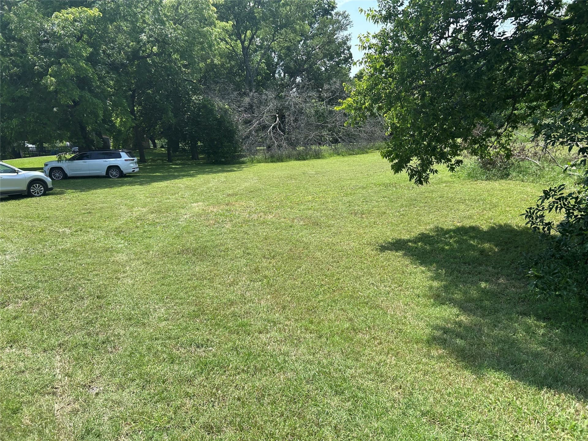 25.77 acres in Dallas County