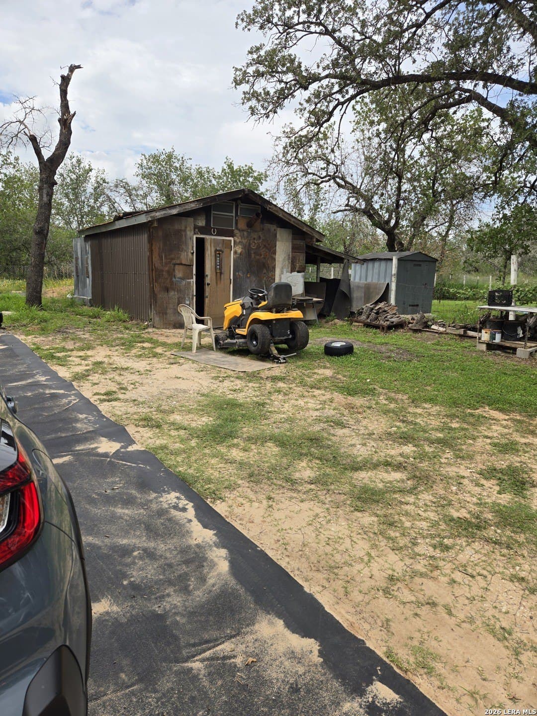 1.68 acres in Atascosa County